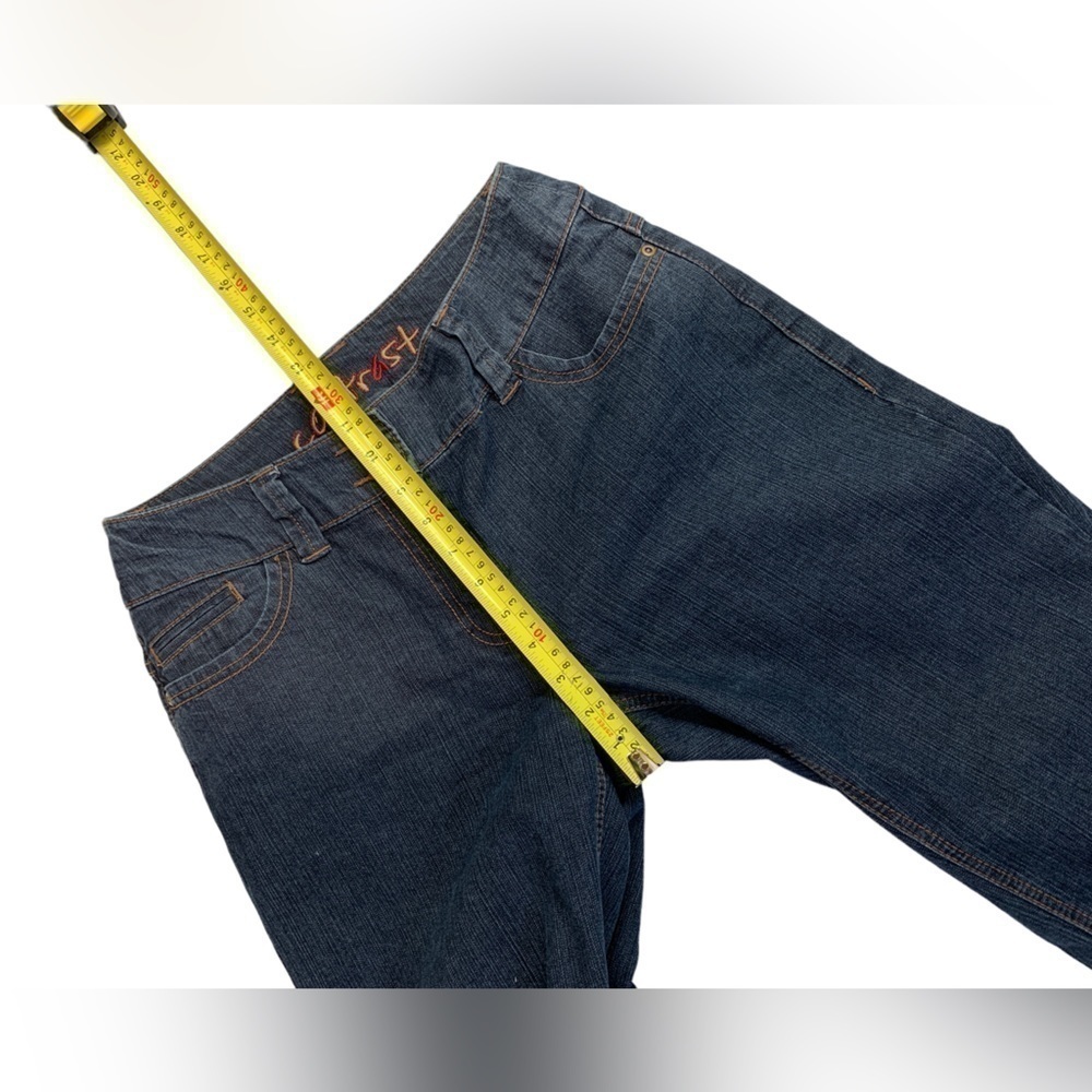 VINTAGE Contrast High Rise Flared Jeans - Picture 7 of 10